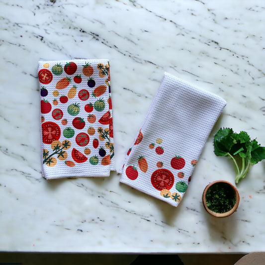 Heirloom tomato towel set, Garden tomato towel, Tomato towels, Fun garden,Tomato Lover Dish towel,  Tomato dish towels, Unique tomato leaf towel (Copy)