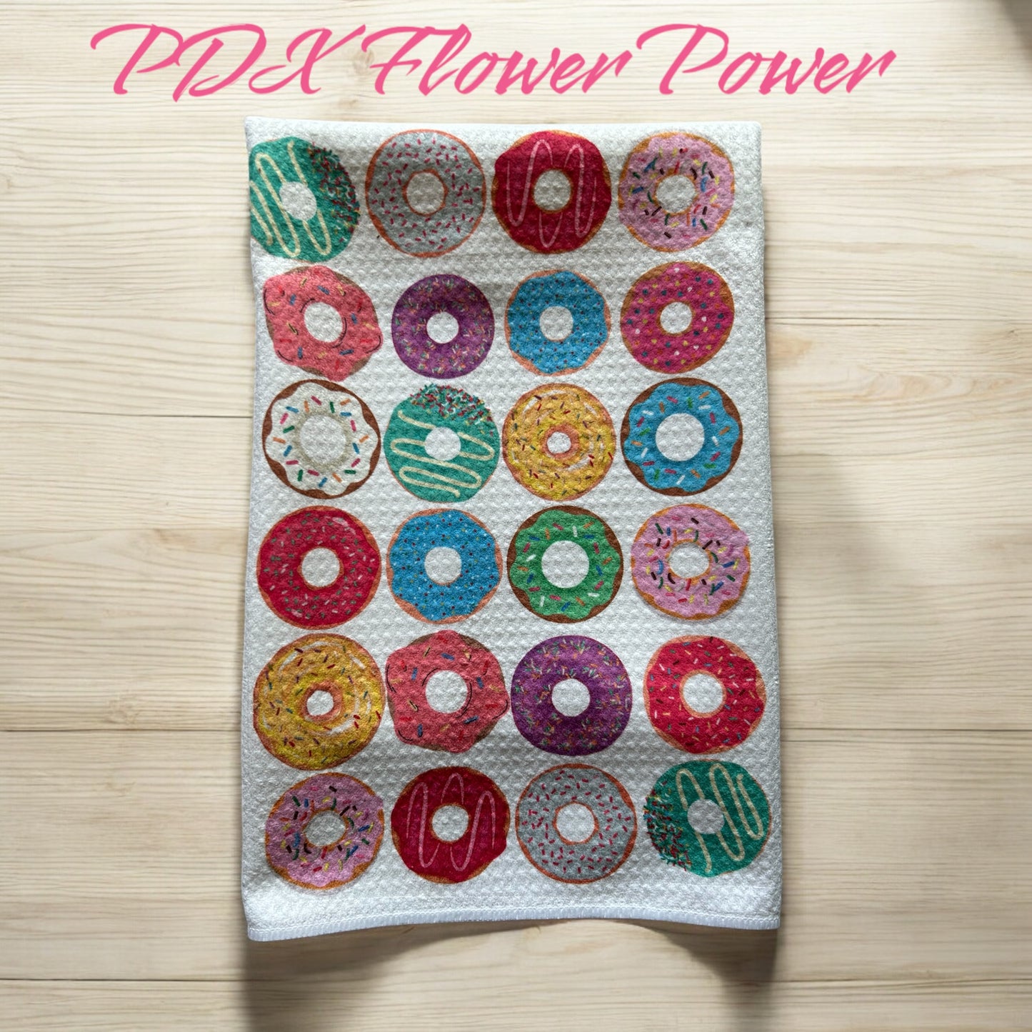 Doughnut towel set. fun dishtowels, towels, hostess gift, hostess gifts.