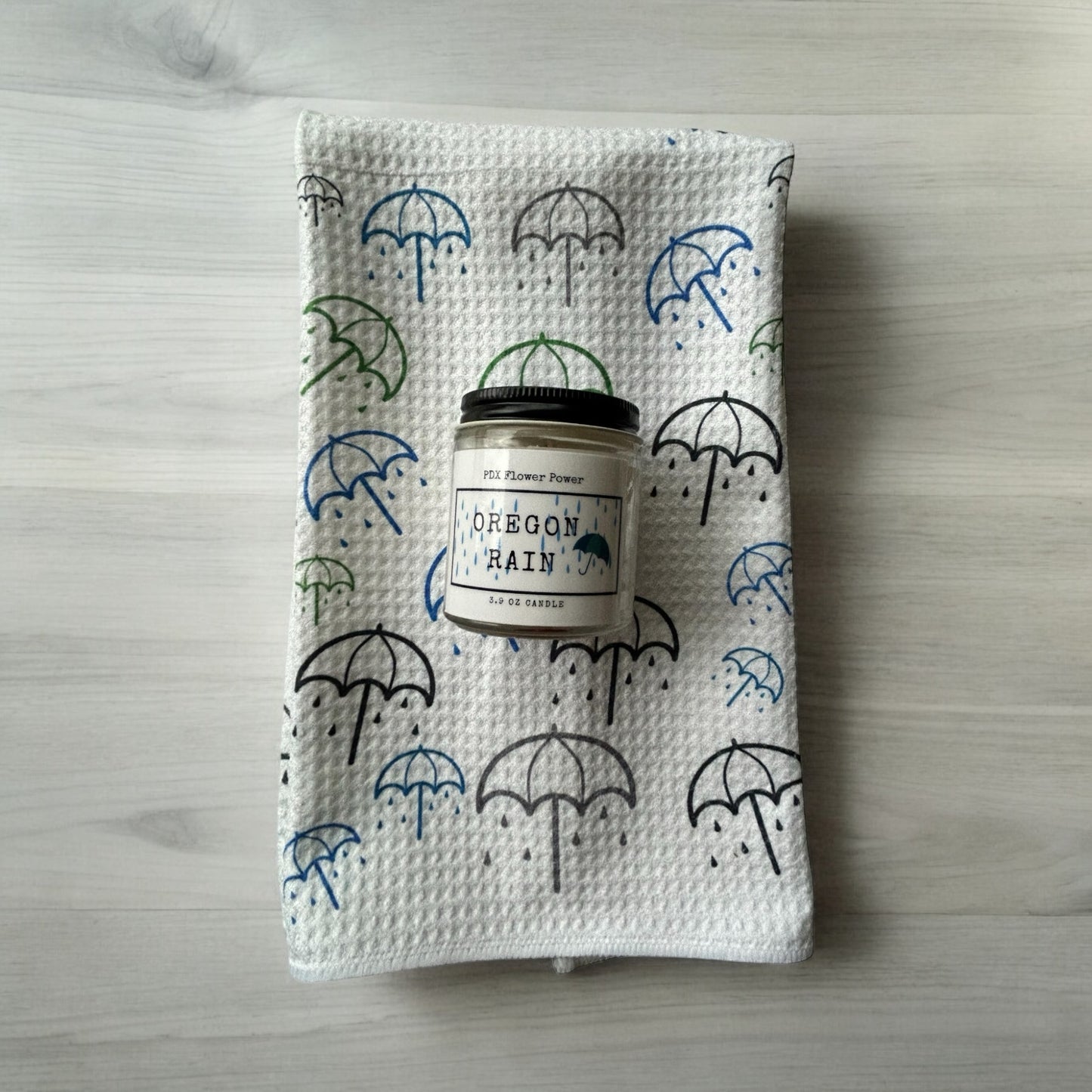 Oregon Rain towel & Candle set,  Umbrella design, Rain candle and towel