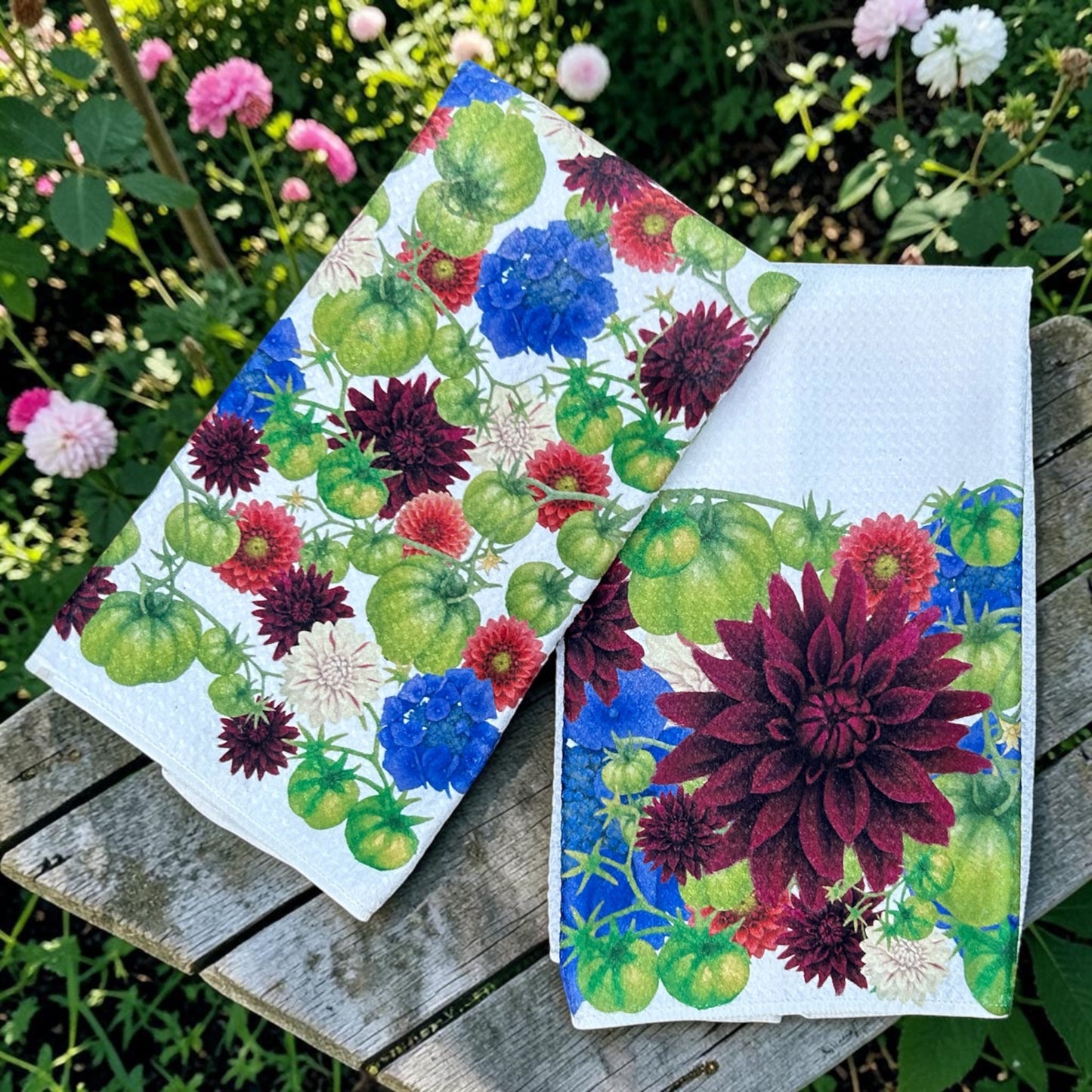 Green tomato Dahlia towel set, Kitchen & Garden Towels | PDX Flower Power