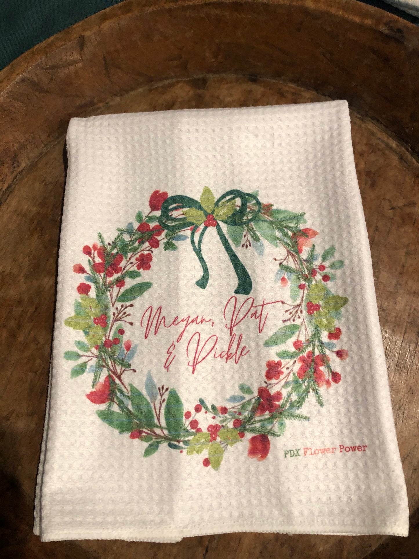 Holiday Wreath Personalized  towel set