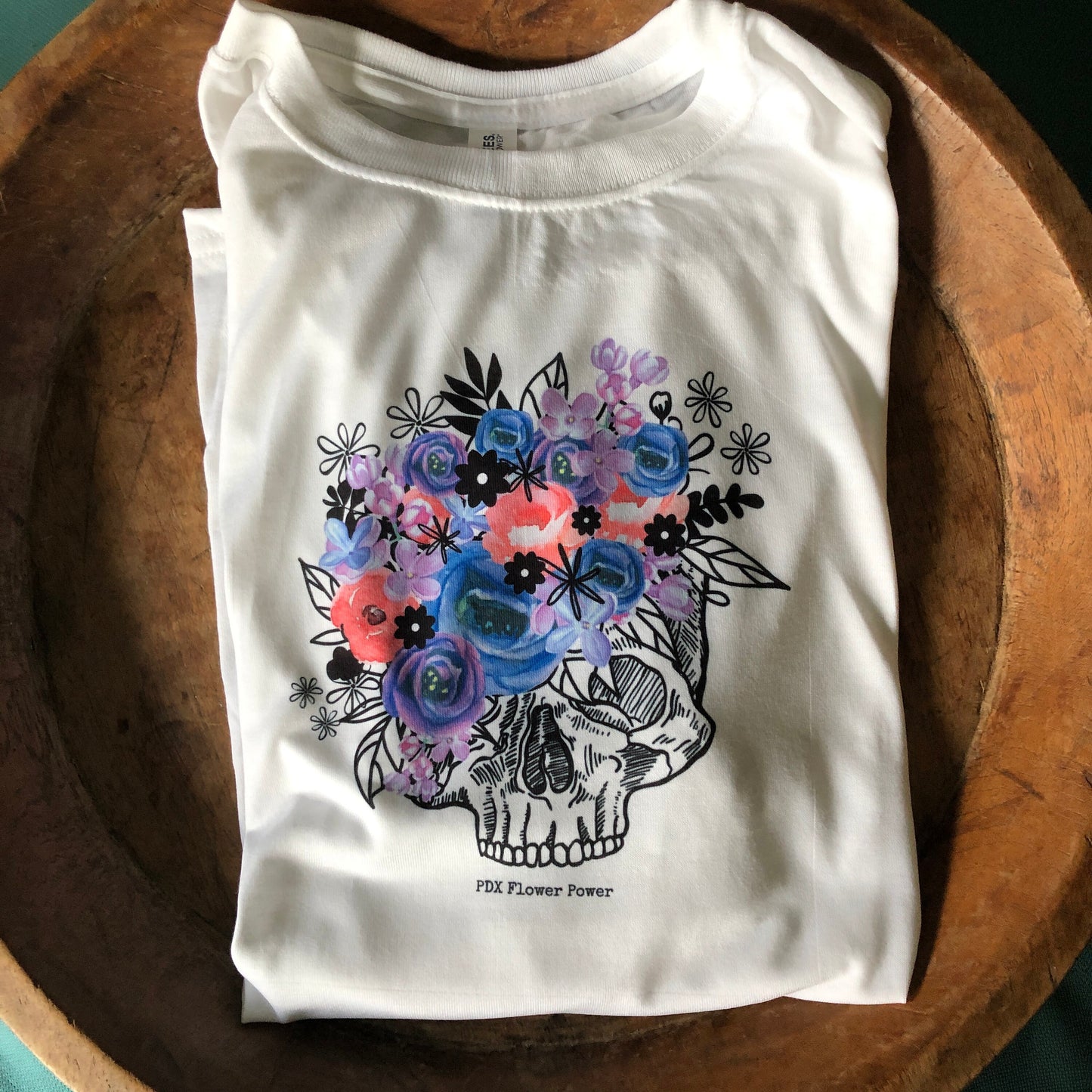 Flower Power floral Skull T-shirt, Lisianthus Skull, Skull and Roses, Grateful Dead vibes, Fun floral skull unisex t-shirt, skeleton floral